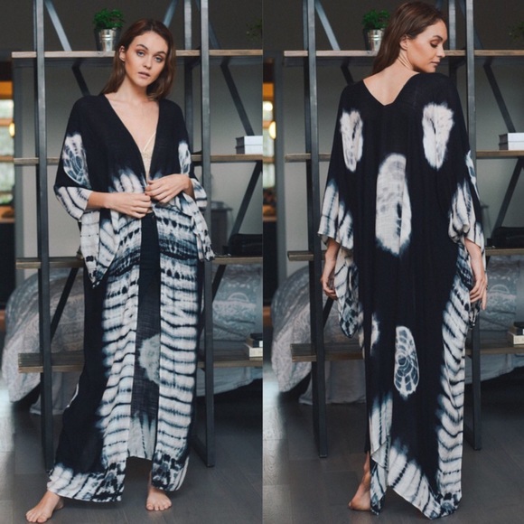 Boho Hello Spring Wrap - Picture 2 of 3